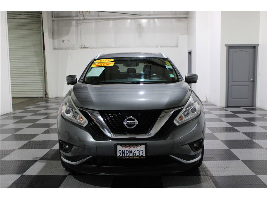 Used 2018 Nissan Murano Platinum w/ Cargo Package image 2