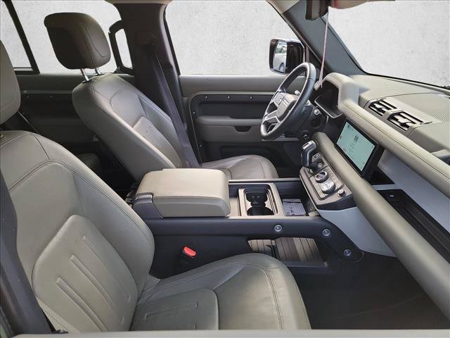Used 2020 Land Rover Defender 110 First Edition AWD/4WD image 15