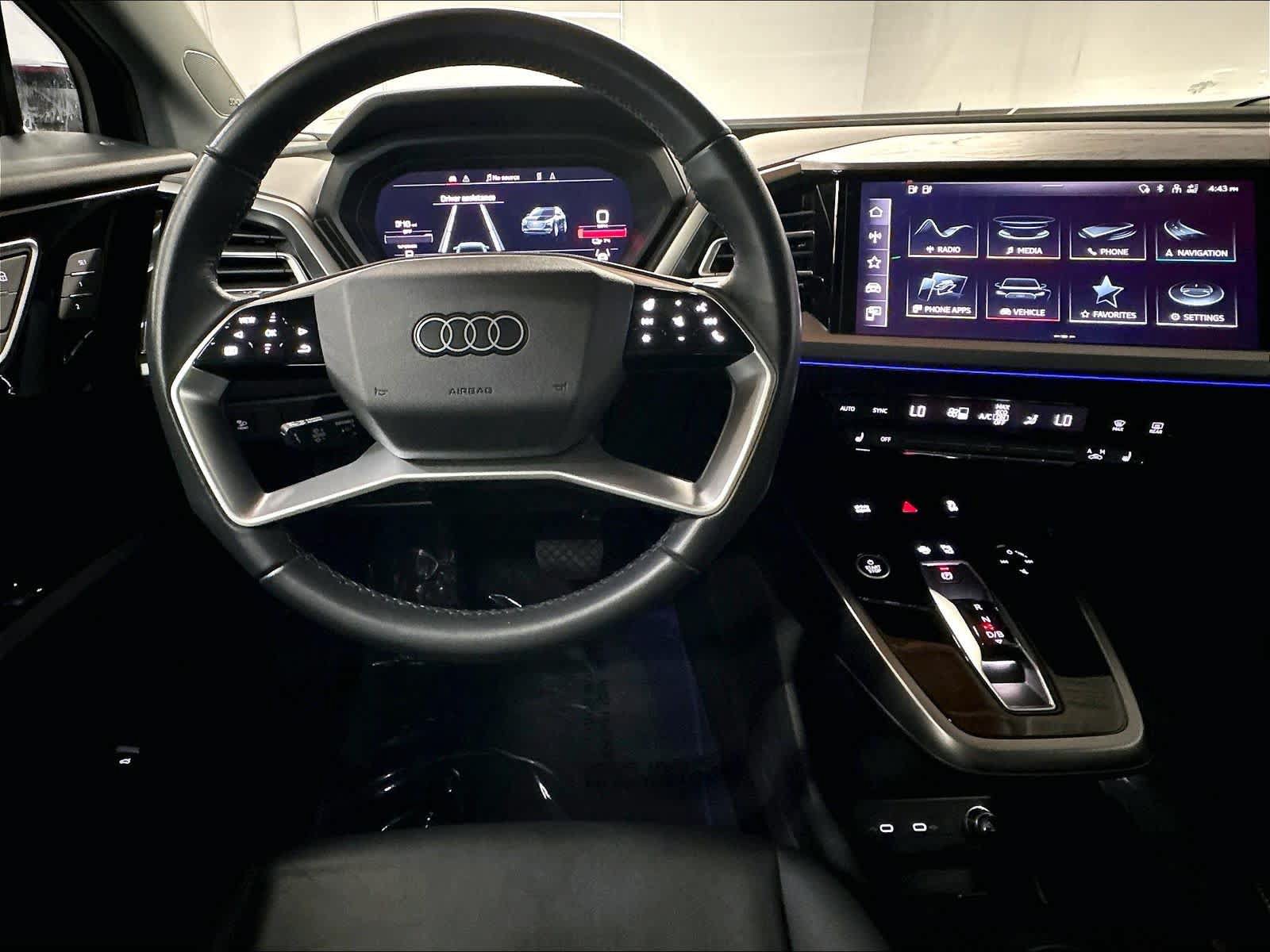Used 2024 Audi Q4 e-tron Prestige w/ Black Optic Package AWD/4WD image 9