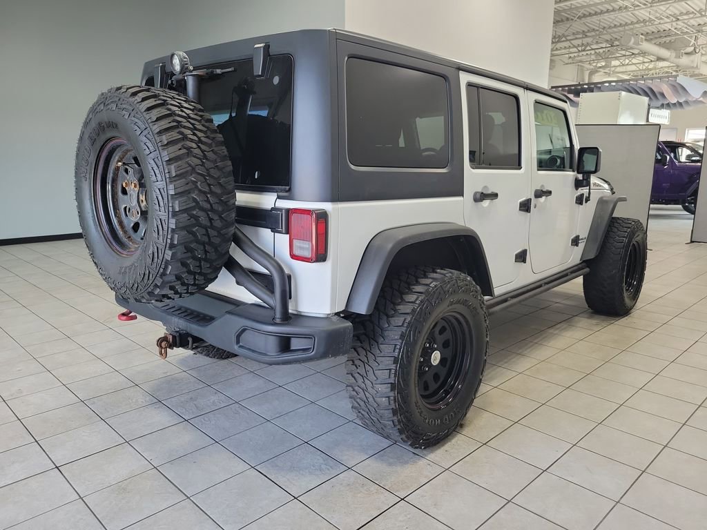 Used 2016 Jeep Wrangler Unlimited Rubicon AWD/4WD image 11