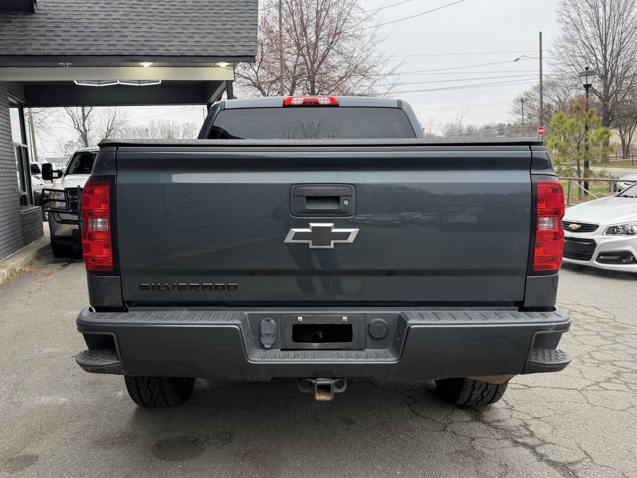 Used 2017 Chevrolet Silverado 1500 LT w/ All Star Edition image 6