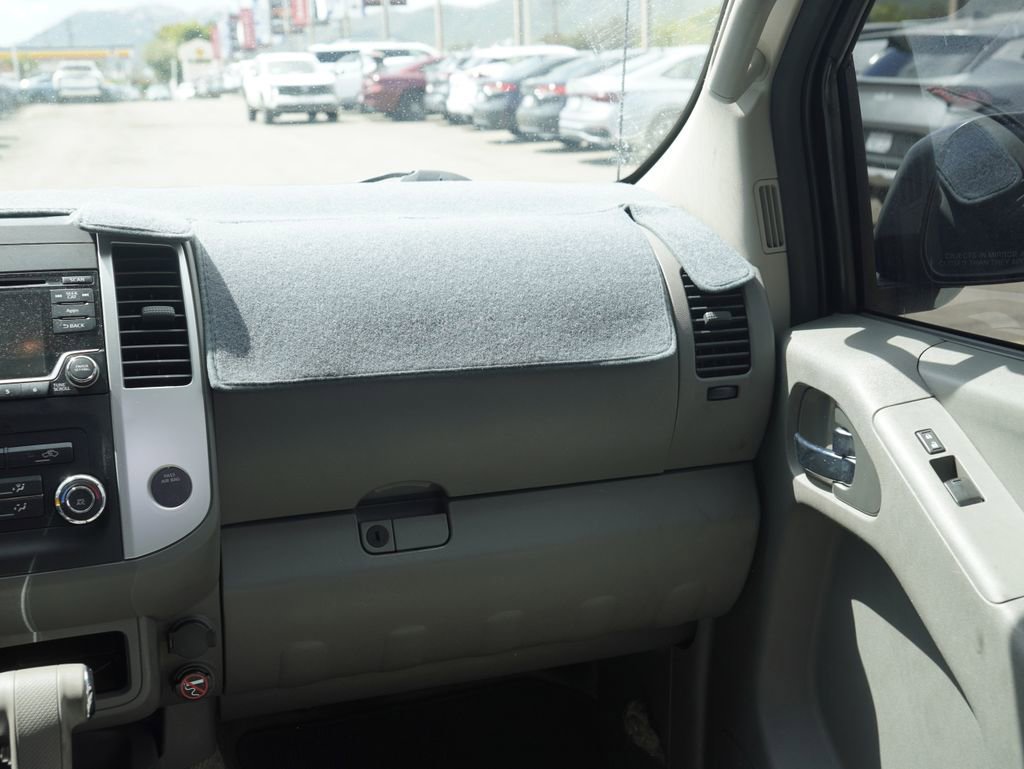 Used 2016 Nissan Frontier SV RWD image 24