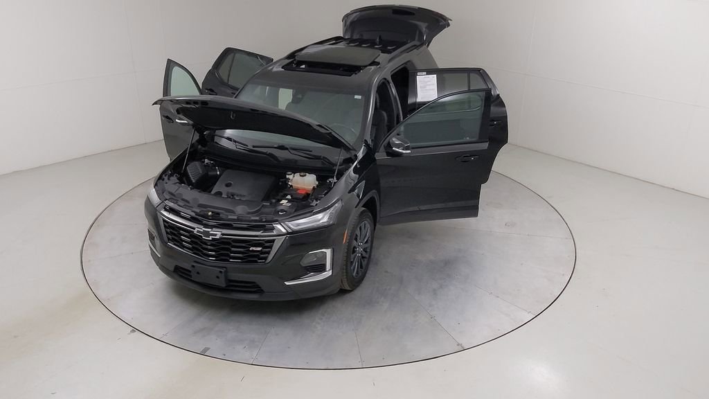Used 2023 Chevrolet Traverse RS AWD/4WD image 47