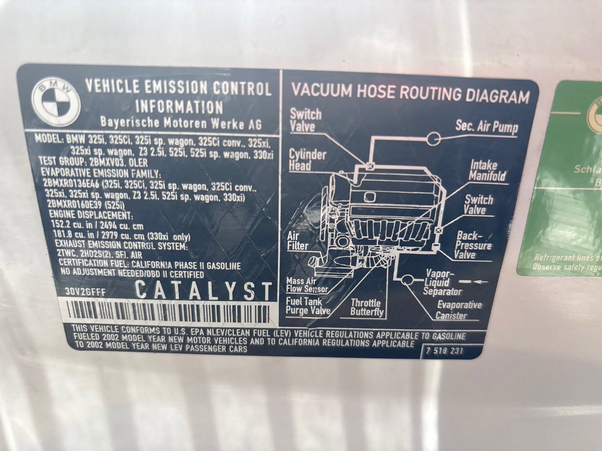 Used 2002 BMW 325xi Sedan AWD/4WD image 15