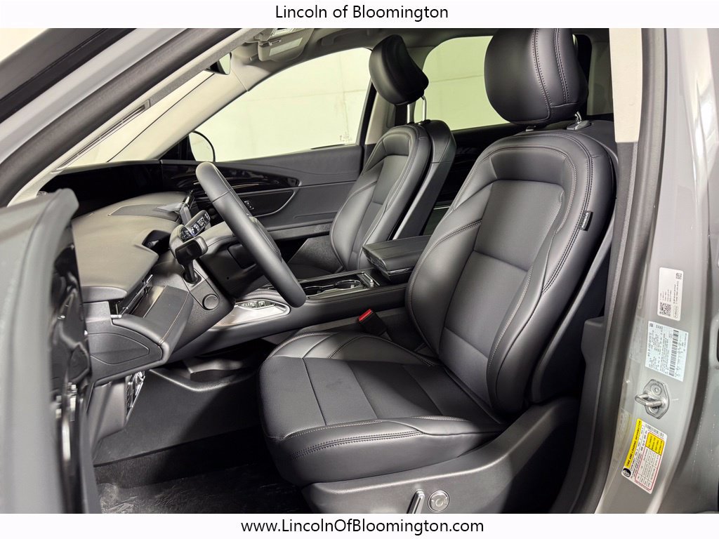 New 2026 Lincoln Nautilus Premier w/ Equipment Group 102A AWD/4WD image 18