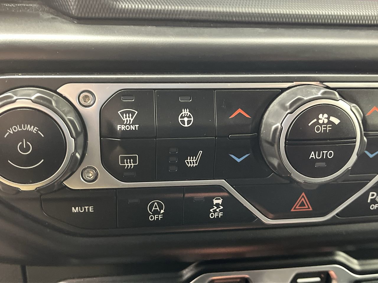 Used 2021 Jeep Wrangler Unlimited Sport AWD/4WD image 22