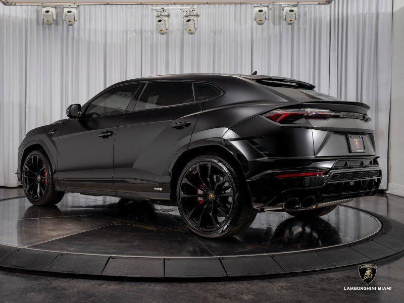 Used 2024 Lamborghini Urus S image 10