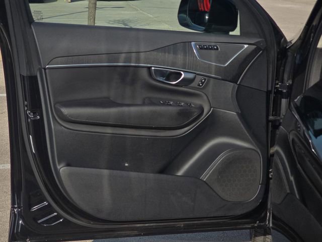 Used 2020 Volvo XC90 T6 Momentum image 28