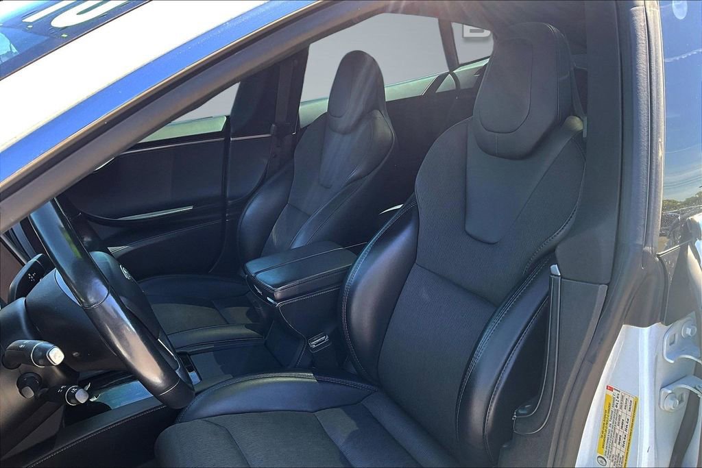 Used 2018 Tesla Model S 100D AWD/4WD image 25