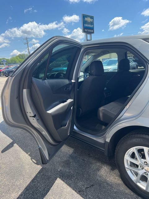 Used 2024 Chevrolet Equinox LT FWD image 12