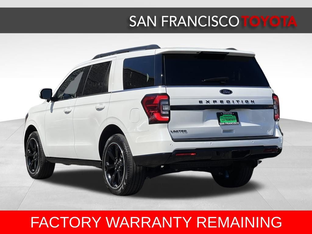 Used 2024 Ford Expedition Limited image 3