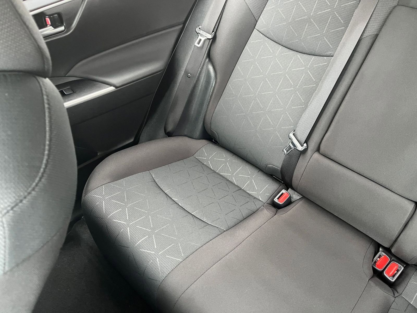 Used 2025 Toyota RAV4 XLE w/ Convenience Package image 41