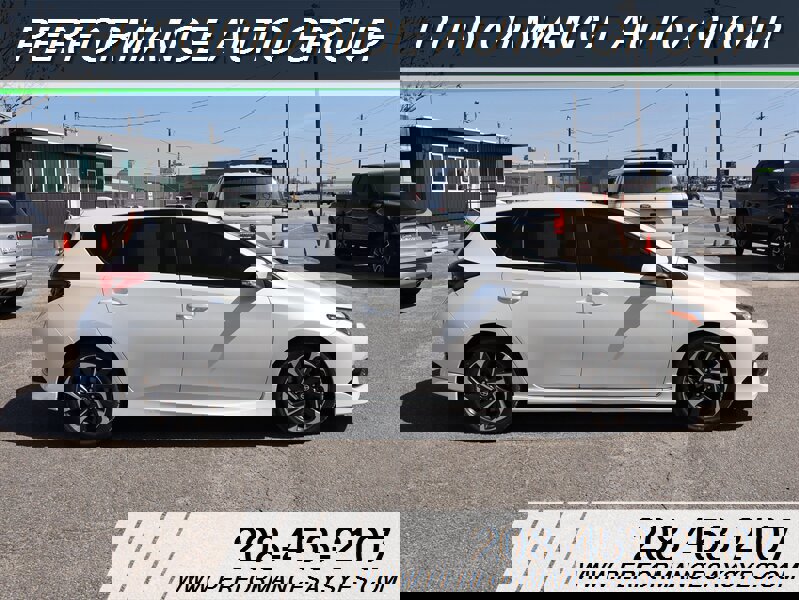 Used 2016 Scion iM image 2