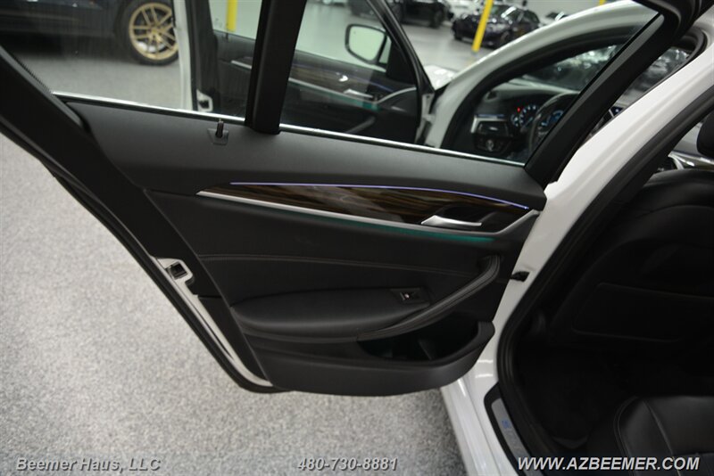 Used 2018 BMW 530e RWD image 43