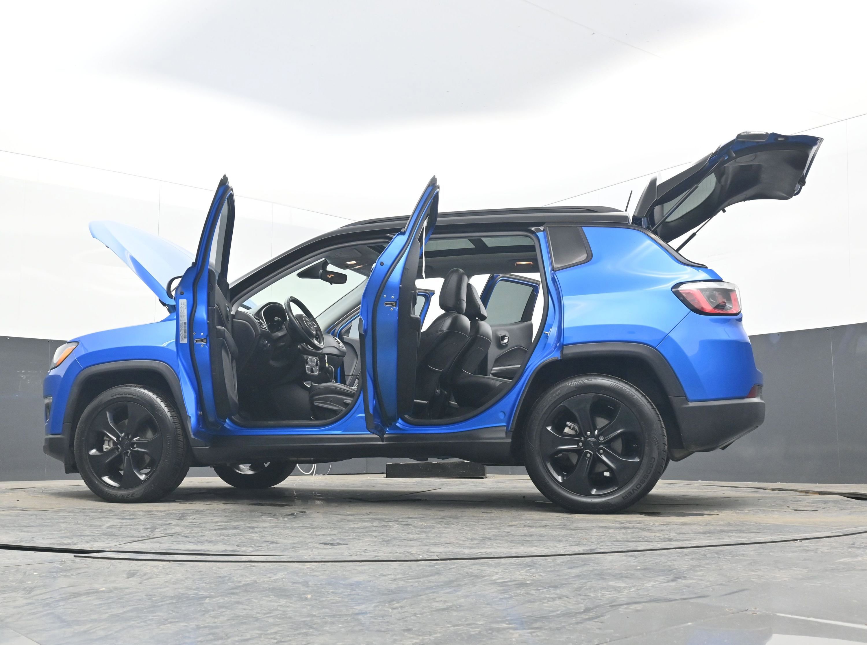 Used 2020 Jeep Compass Latitude image 43