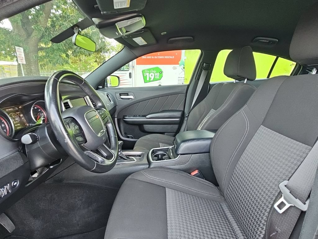 Used 2023 Dodge Charger SXT RWD image 19