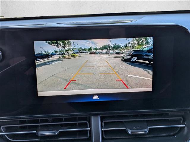 Used 2025 Chevrolet Trax LT w/ Driver Confidence Package FWD image 19