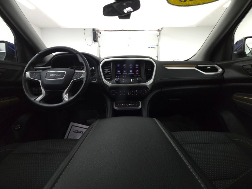 Used 2023 GMC Acadia SLE w/ Driver Convenience Package video 2