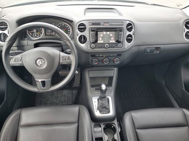Used 2013 Volkswagen Tiguan SE image 11