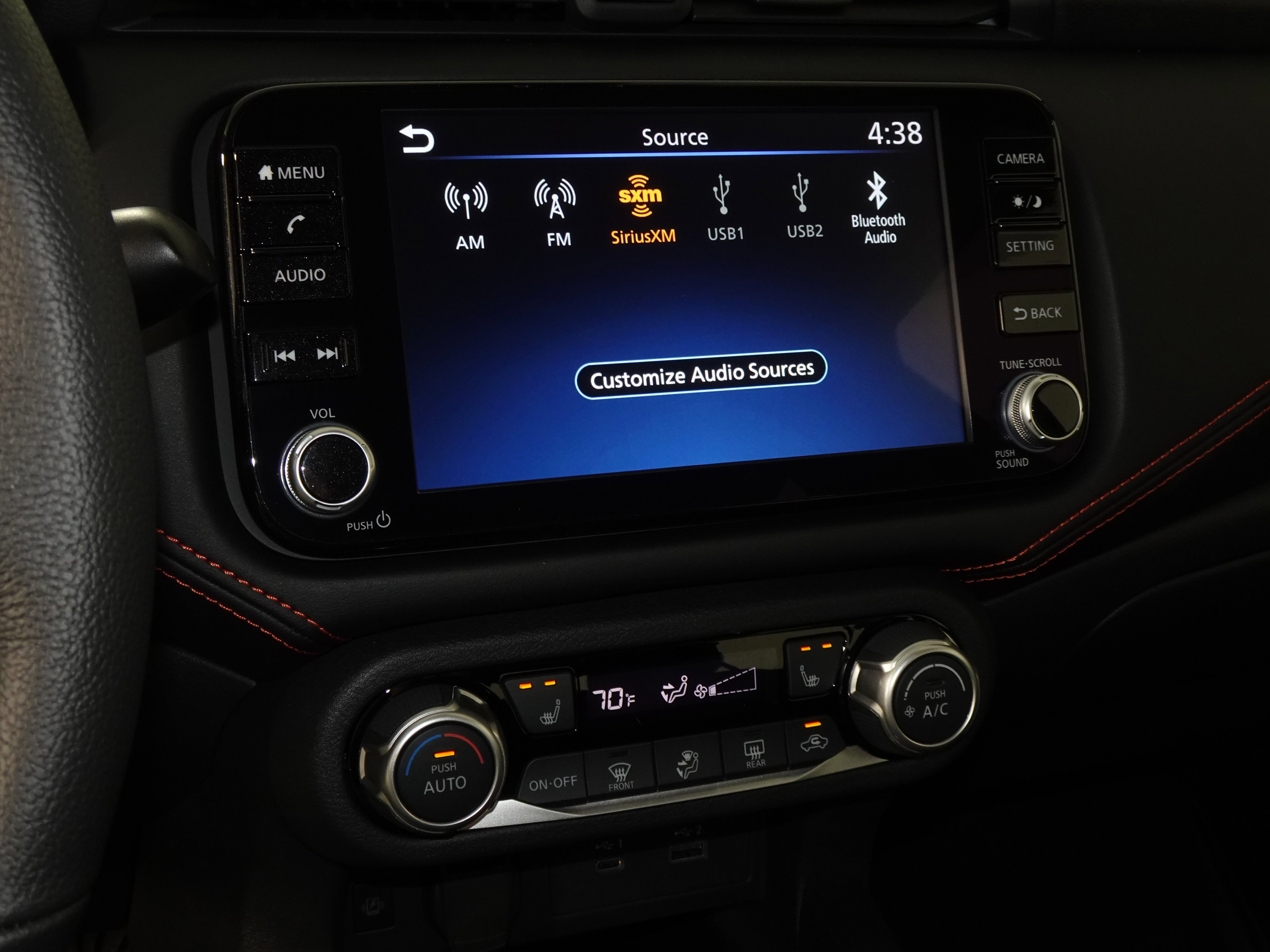 New 2025 Nissan Versa SR w/ Trunk Package image 23