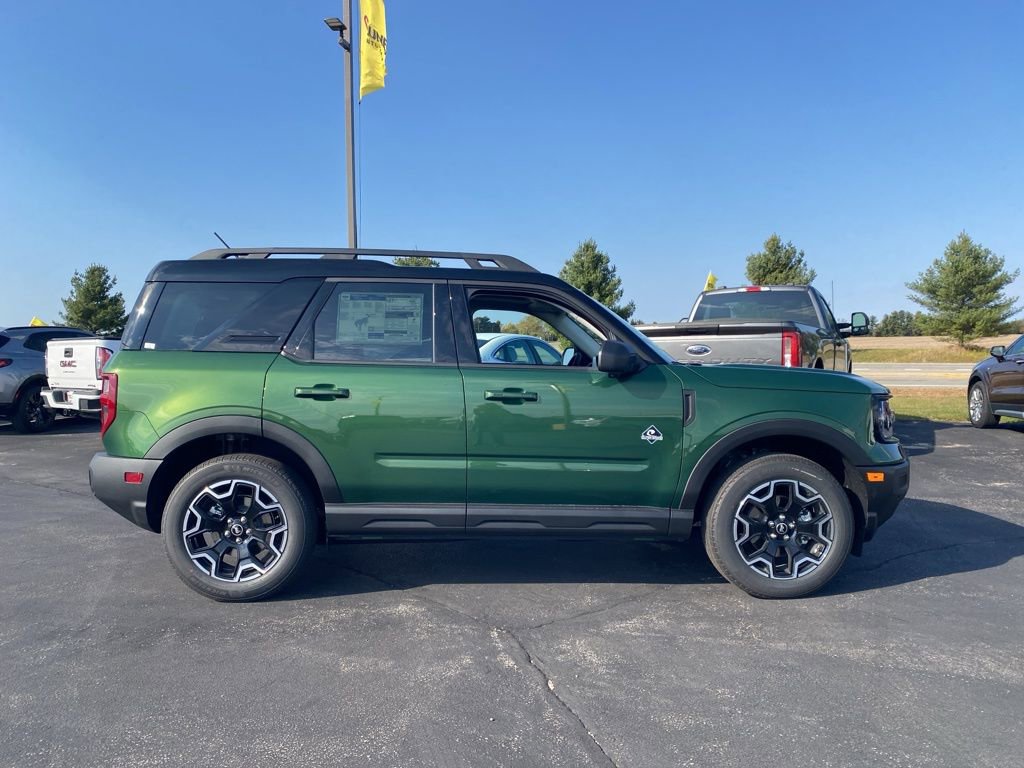 New 2025 Ford Bronco Sport Outer Banks w/ Outer Banks Tech Package+ image 3