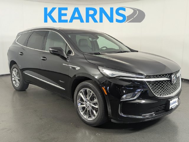 Used 2022 Buick Enclave Avenir w/ Trailering Package, 5000 lbs. AWD/4WD image 1