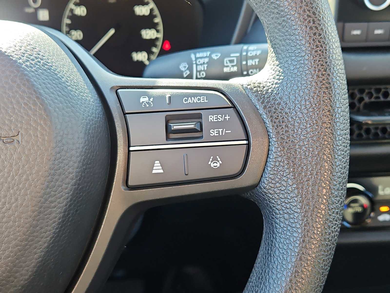 Used 2023 Honda HR-V LX image 16