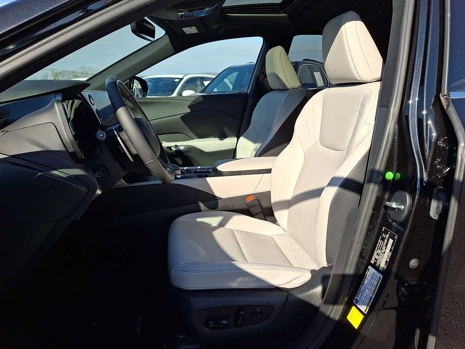 Used 2023 Lexus RX 350 Premium w/ Cold Area Package image 10