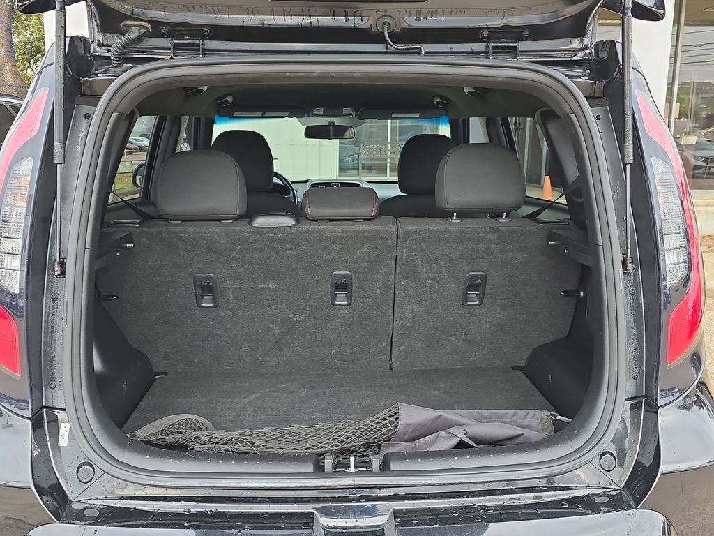 Used 2016 Kia Soul + w/ Tarmac Special Edition image 12