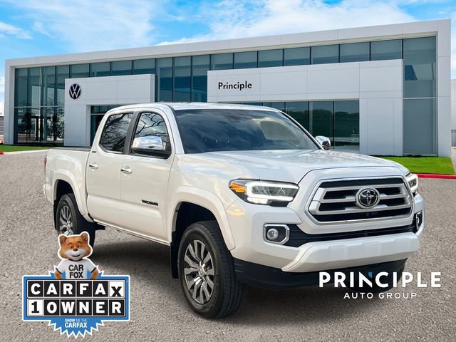 Used 2022 Toyota Tacoma Limited image 3