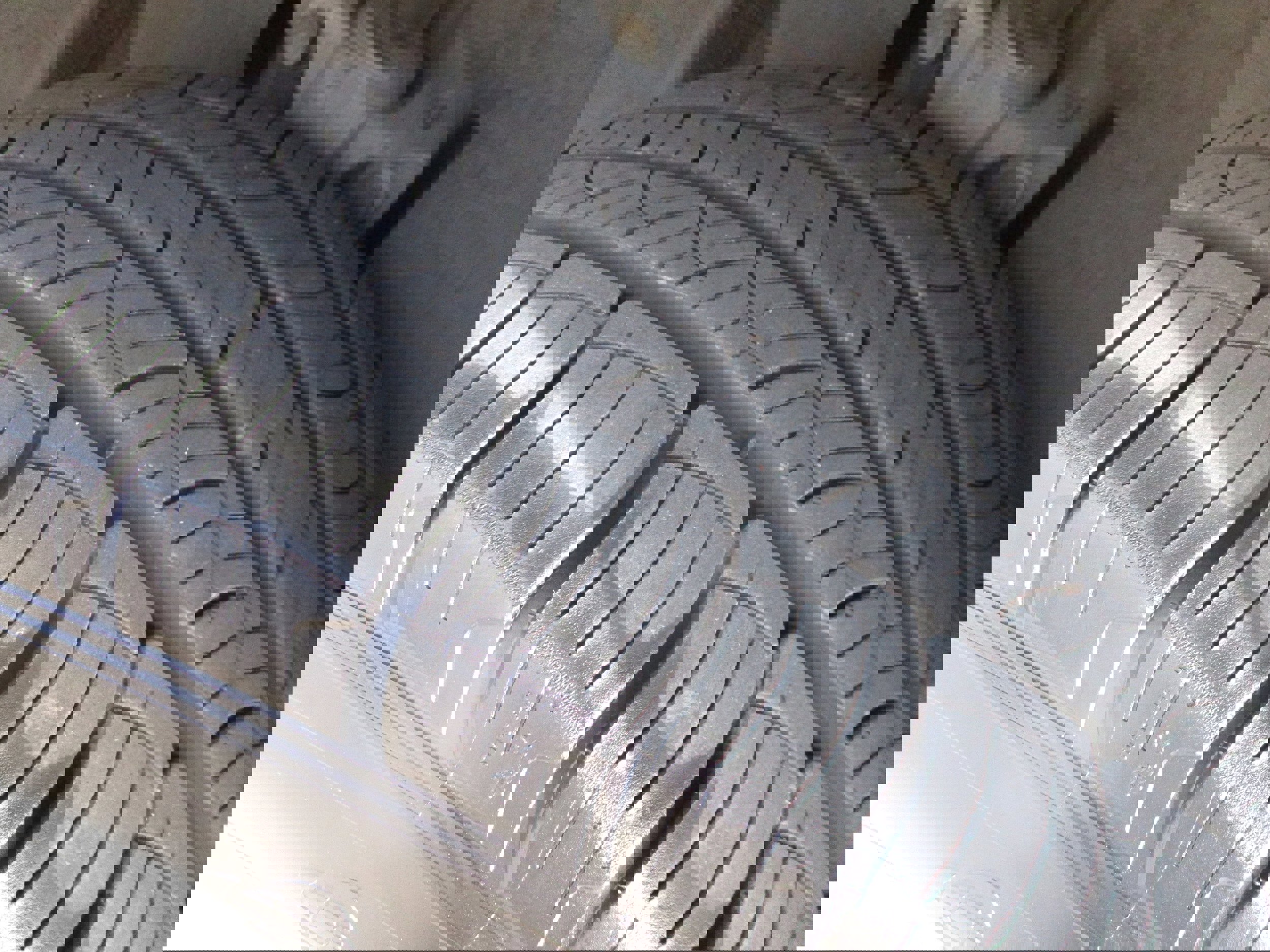 Used 2024 Ford Edge SEL w/ Convenience Package image 13