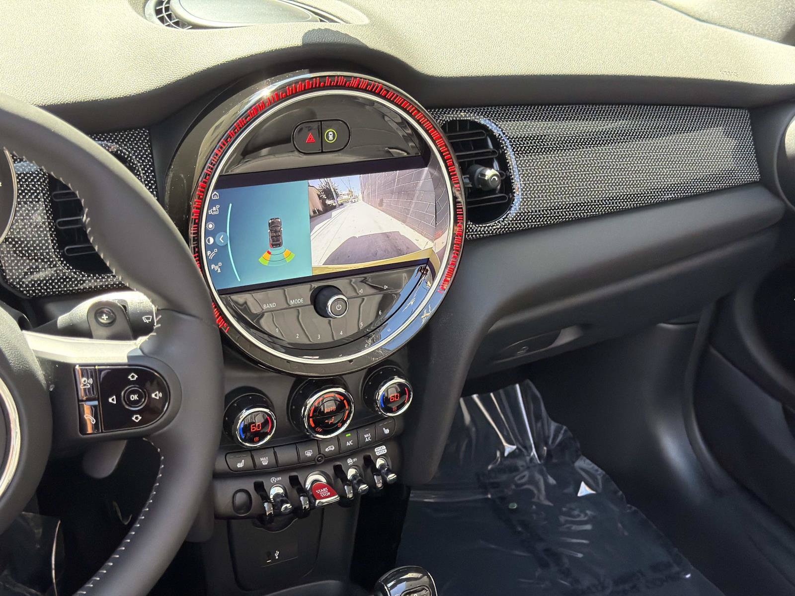 Used 2024 MINI Cooper S w/ Signature Upholstery Package FWD image 10