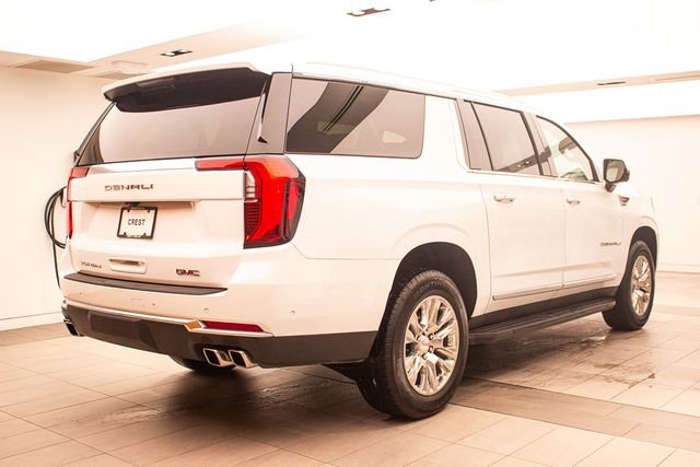 Used 2025 GMC Yukon XL Denali image 6