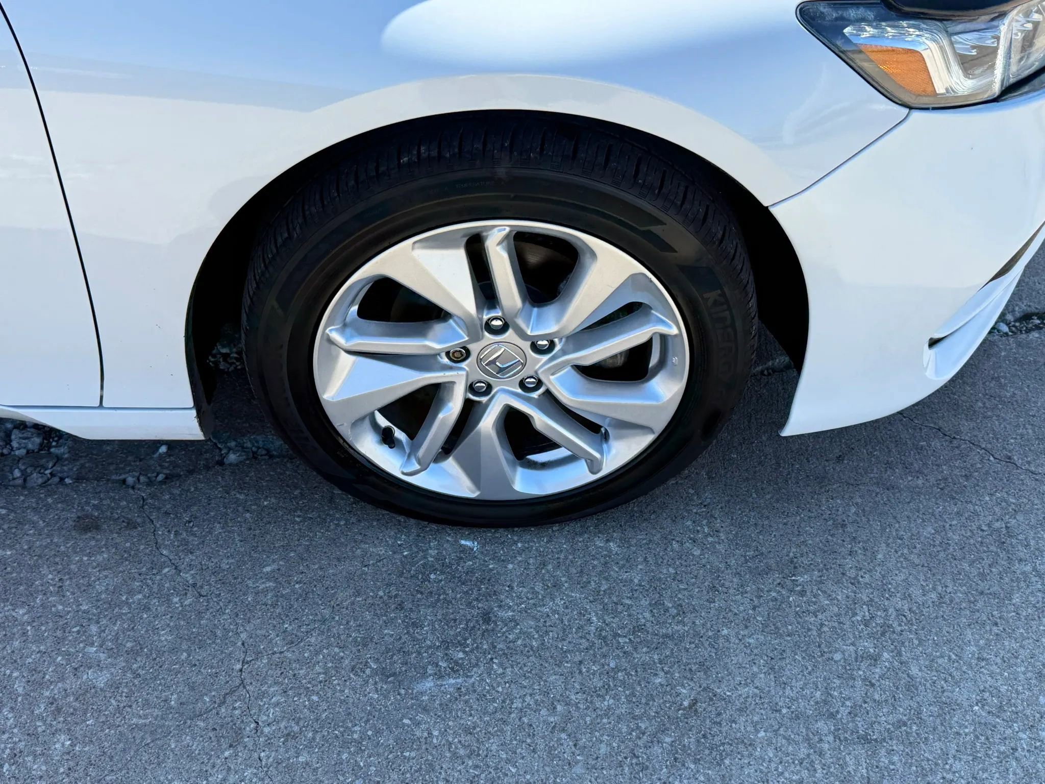 Used 2018 Honda Accord LX image 44
