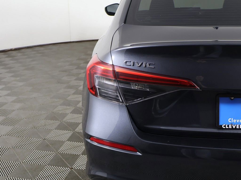 Used 2023 Honda Civic Sport image 12