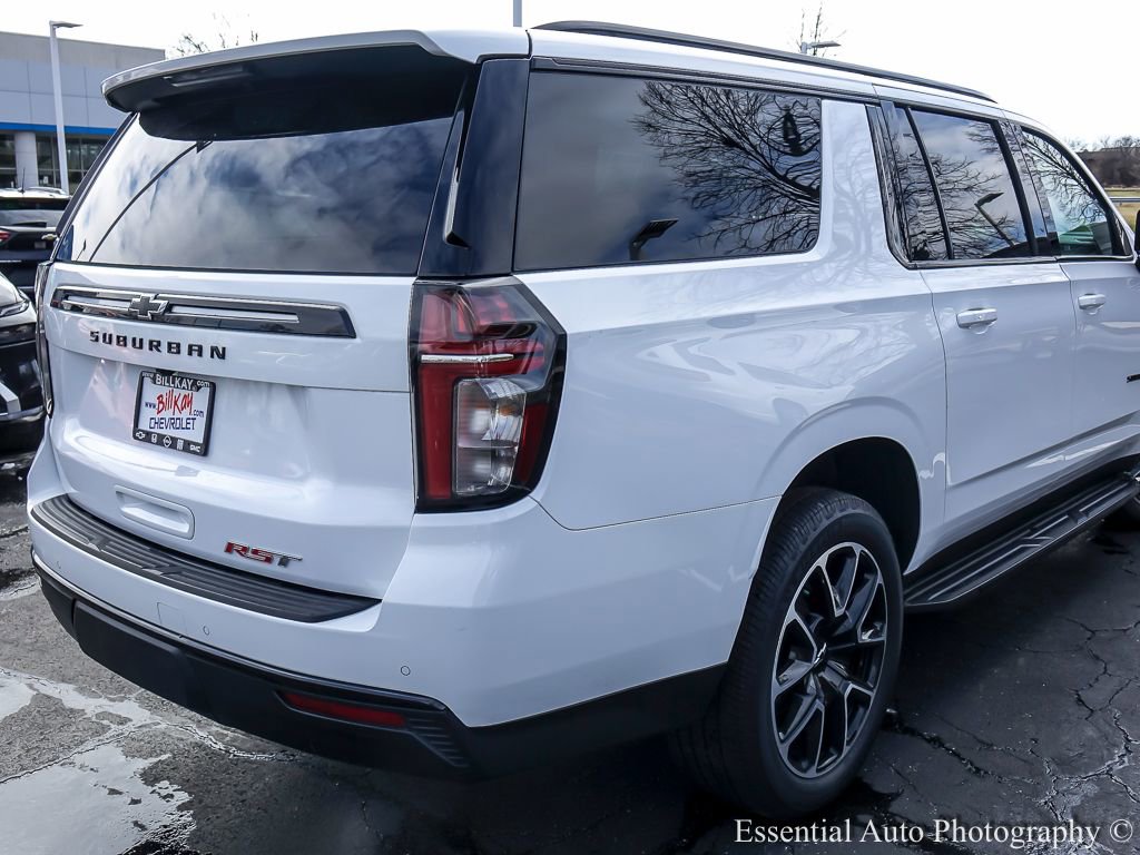 Used 2024 Chevrolet Suburban RST w/ Luxury Package image 10