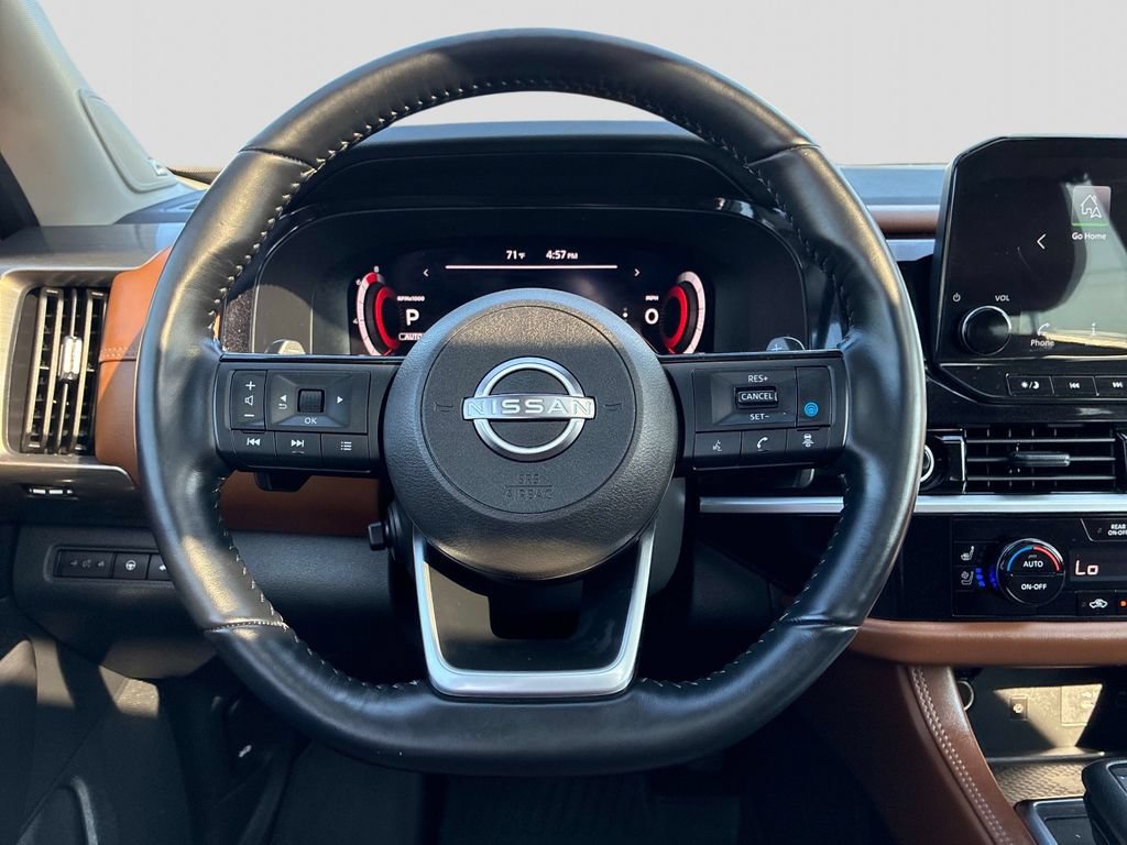 Certified 2023 Nissan Pathfinder Platinum AWD/4WD image 19