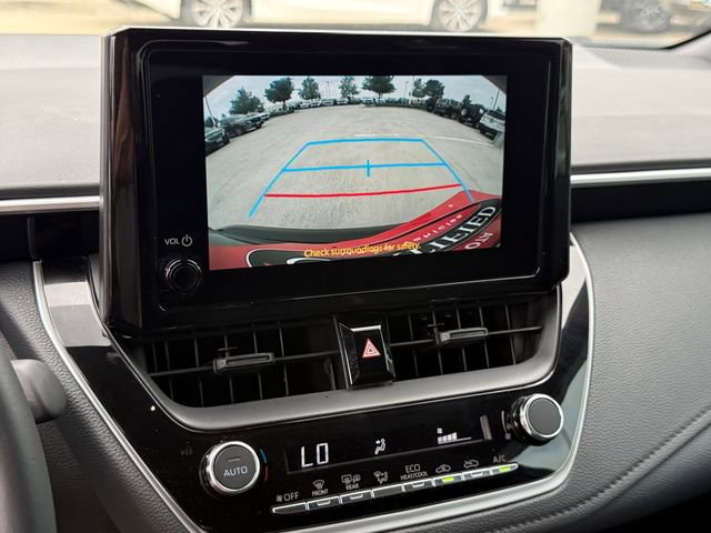 Used 2025 Toyota Corolla SE FWD image 17