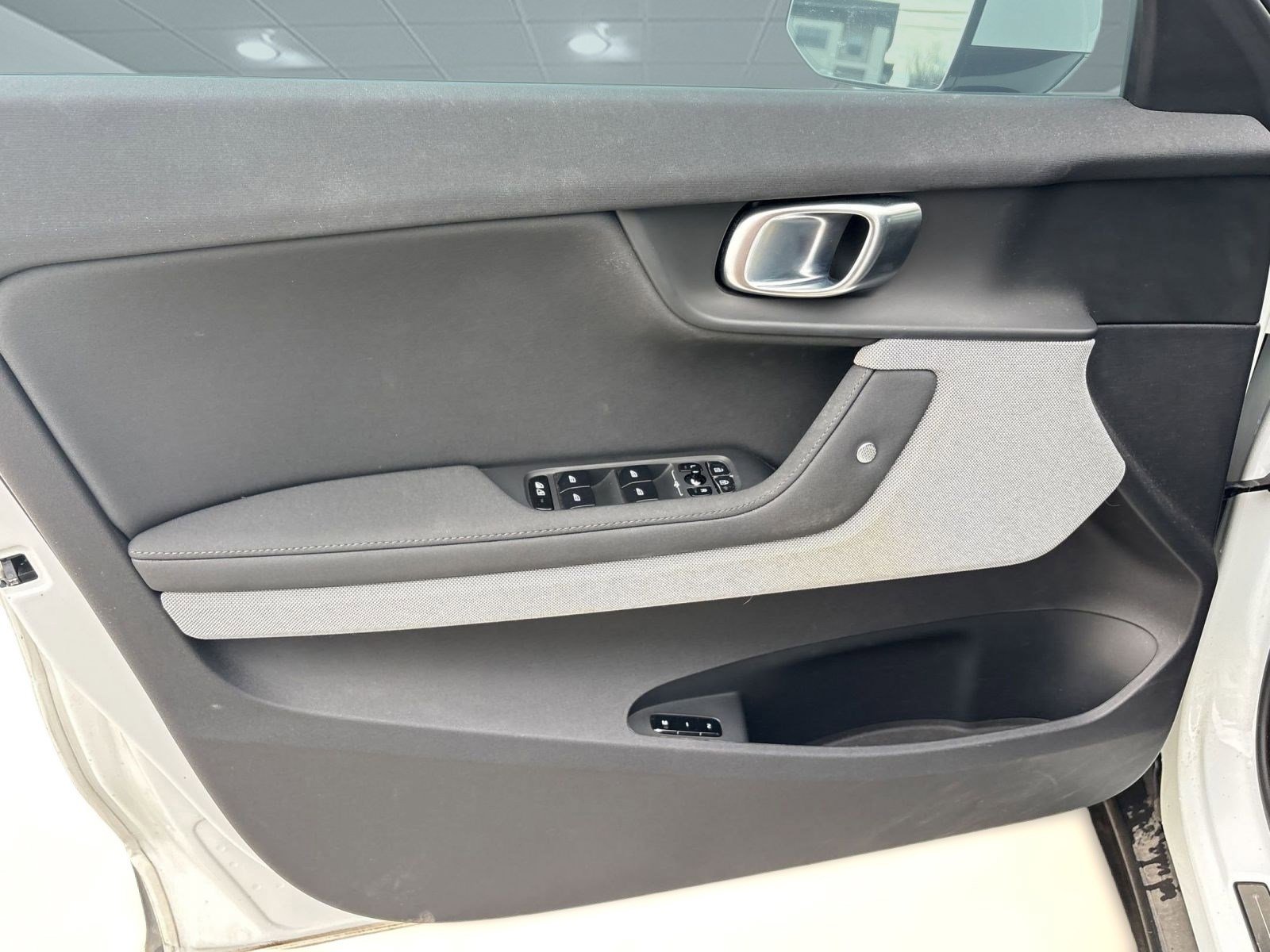 Used 2023 Polestar Polestar 2 w/ Pilot Pack image 18