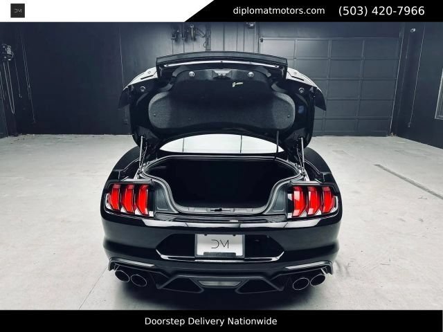 Used 2022 Ford Mustang Shelby GT500 w/ Technology Package RWD image 41