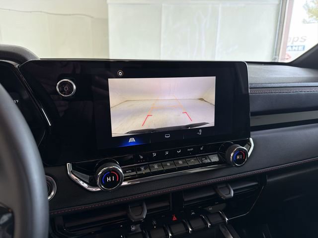 Certified 2024 Chevrolet Colorado Z71 w/ Z71 Convenience Package 2 image 25