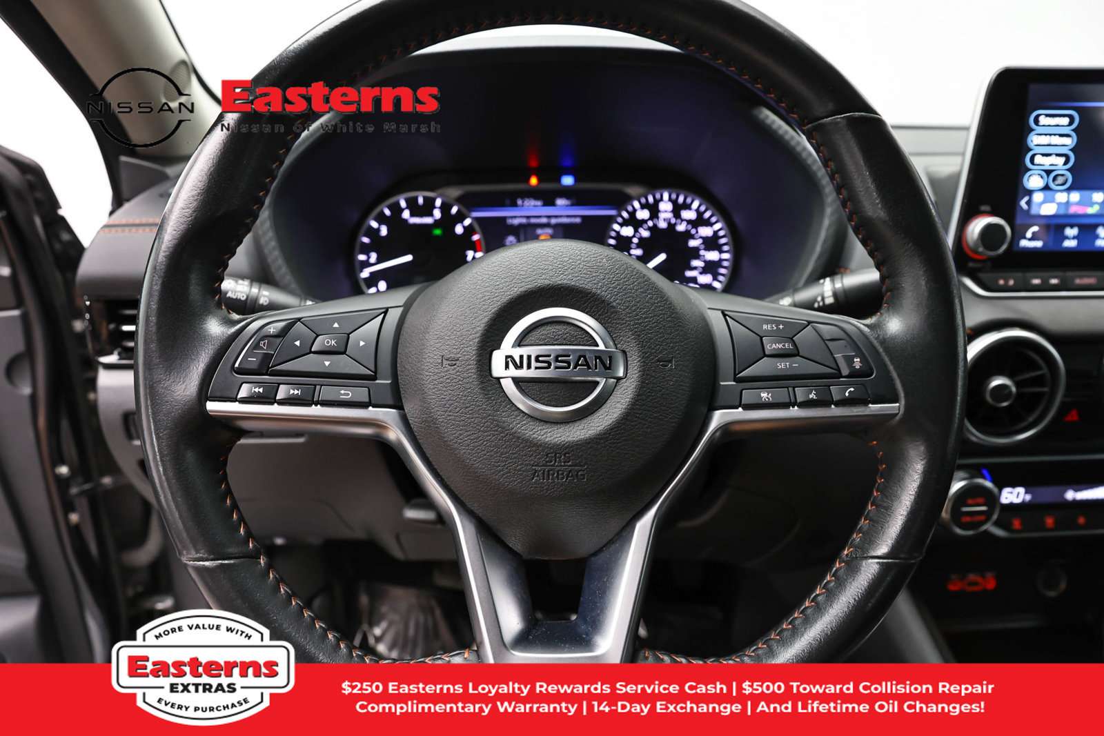 Used 2023 Nissan Sentra SR w/ Midnight Edition Package FWD image 10