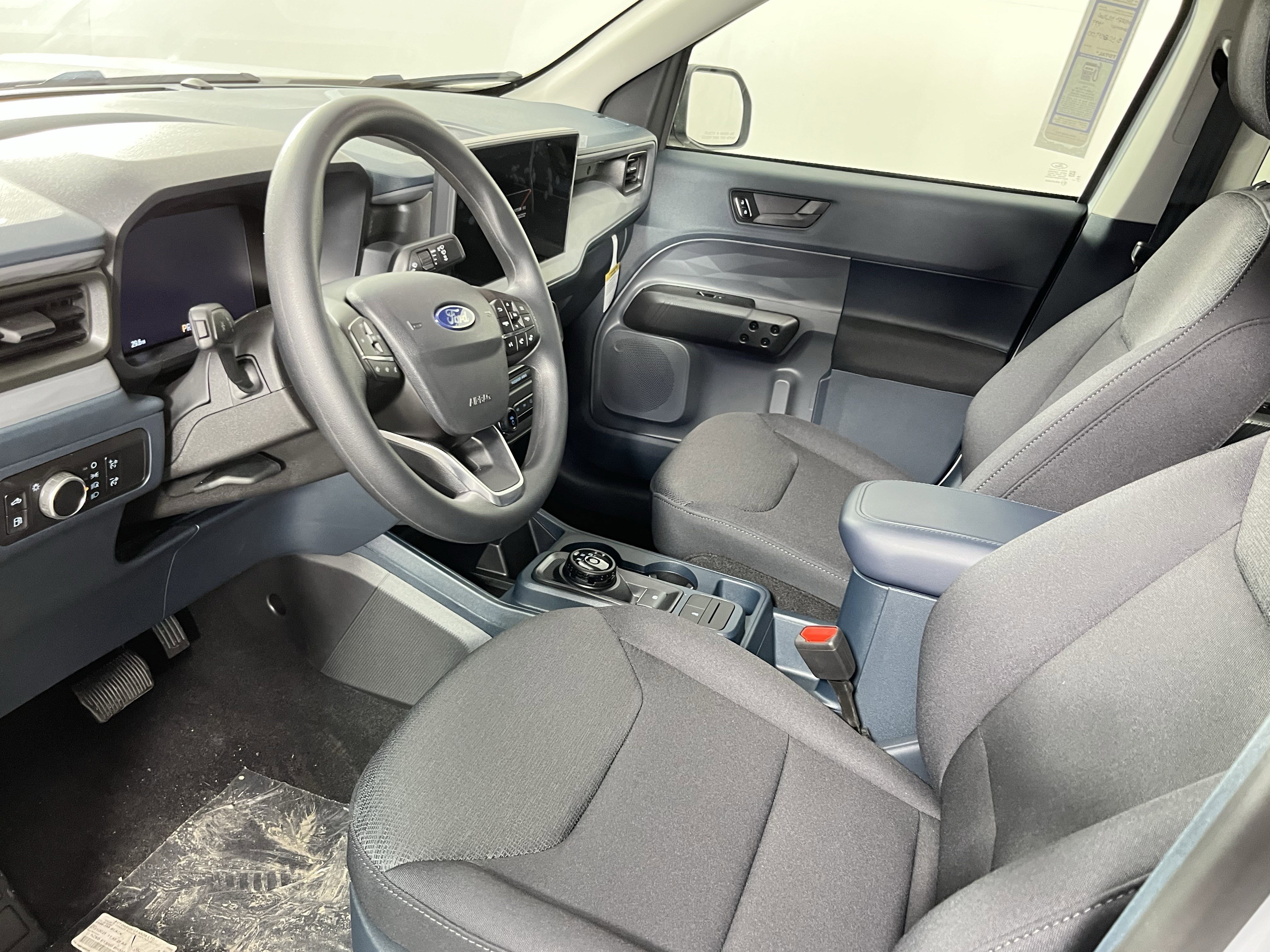 New 2025 Ford Maverick XL w/ Equipment Group 101A image 10