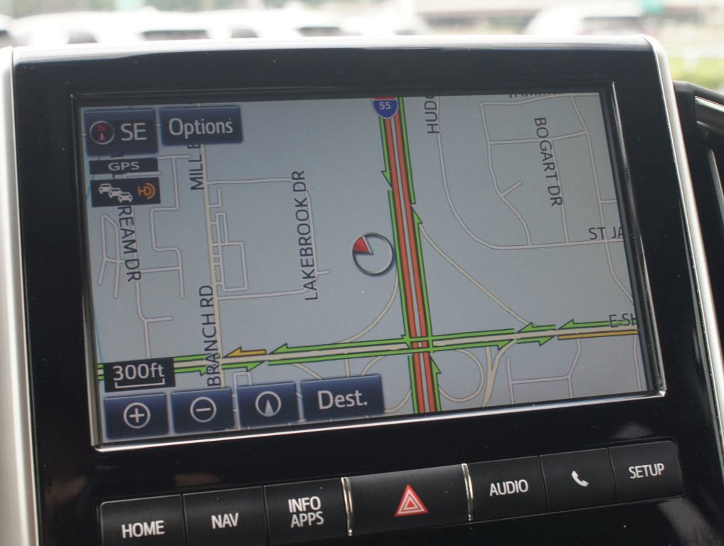 Used 2019 Toyota Land Cruiser AWD/4WD image 7