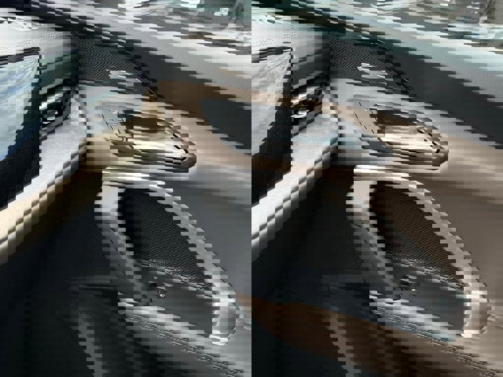 New 2025 Audi Q5 Premium Plus image 34