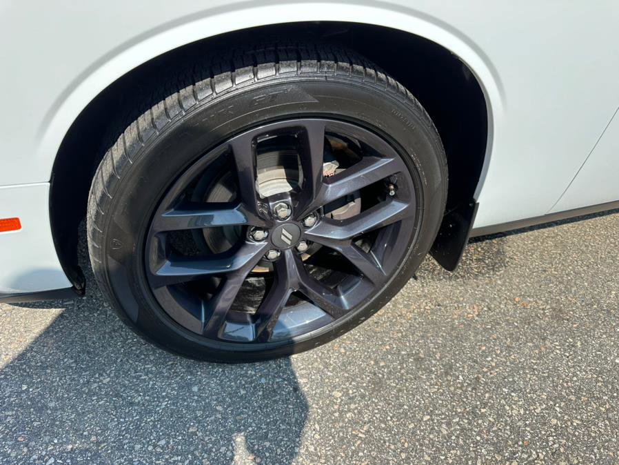 Used 2020 Dodge Challenger SXT w/ Blacktop Package image 28