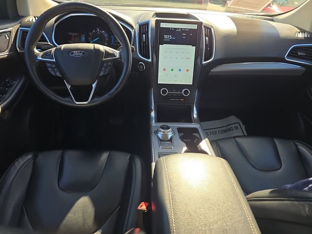 Used 2021 Ford Edge Titanium image 11