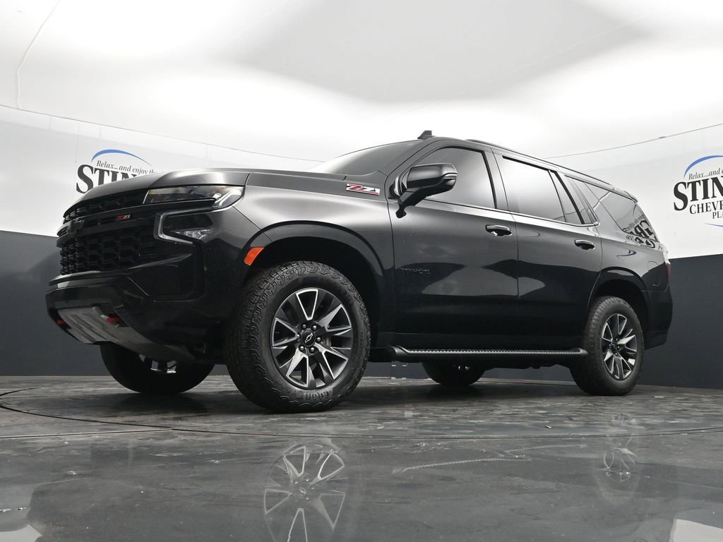 Used 2023 Chevrolet Tahoe Z71 w/ Luxury Package AWD/4WD image 19