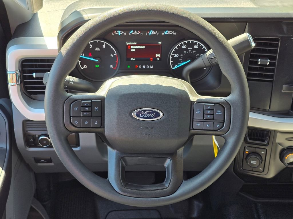 New 2026 Ford F550 4x4 Supercab Super Duty image 14