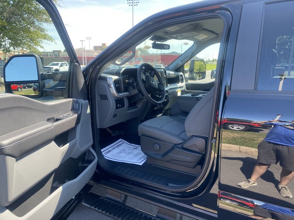 New 2026 Ford F250 XL image 10